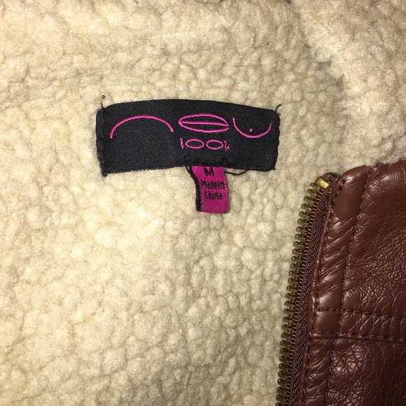 Super cute brown faux leather jacket - Picture 2 of 3