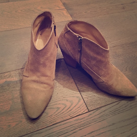 Belle by Sigerson Morrison booties