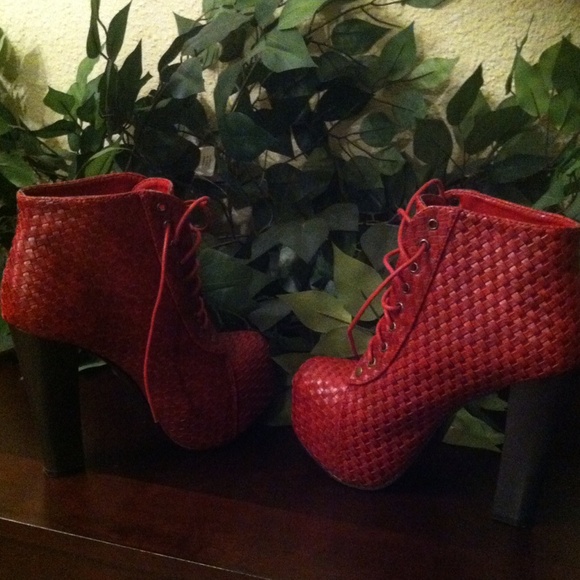 GORGEOUS STAKKS - Picture 2 of 4