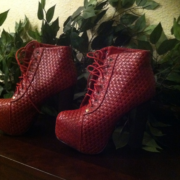 GORGEOUS STAKKS - Picture 3 of 4