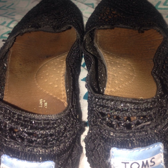 Toms - Picture 3 of 3