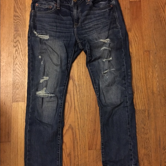 American eagle destroyed skinny jeans