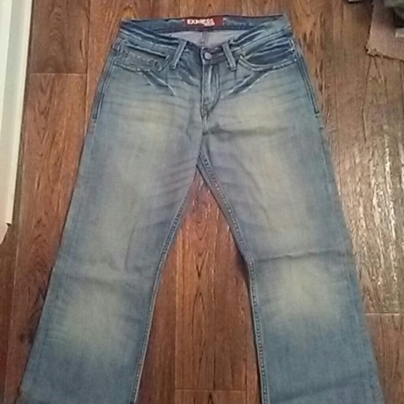 Jeans - Picture 2 of 3