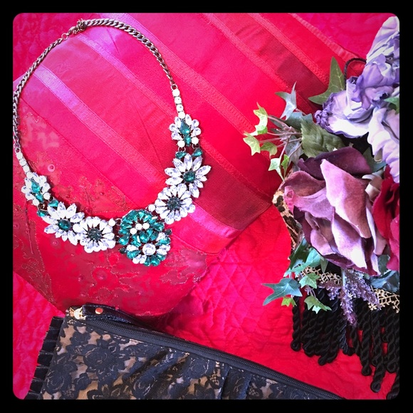 Emerald Statement Necklace