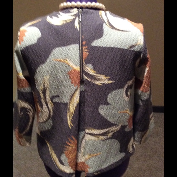 Like new colorful Aline Top - Picture 2 of 2