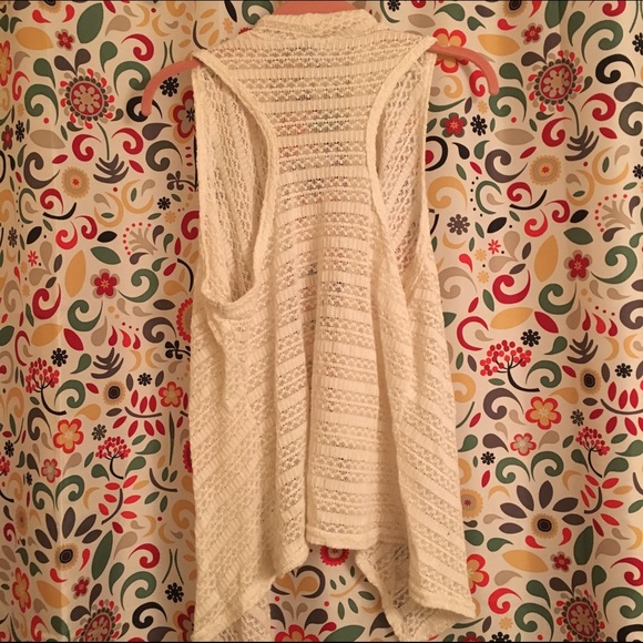 Lacy boho layering vest - Picture 2 of 4
