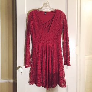 Red-Burgundy Windsor Long sleeve dress