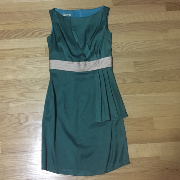 Used Elly dress