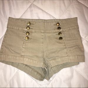 Khaki shorts