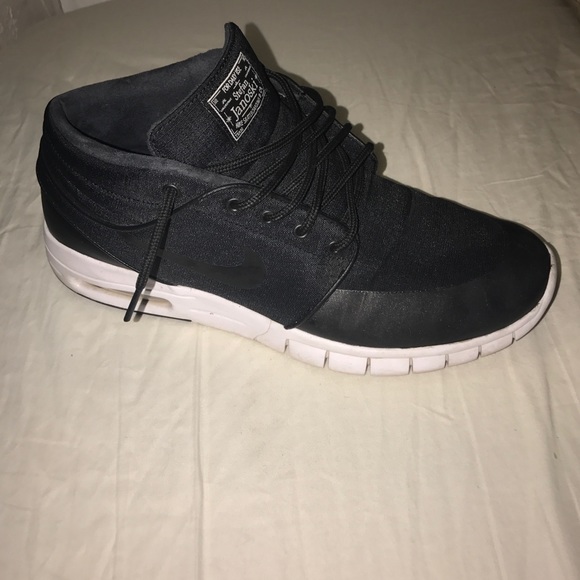 Nike Shoes - NIKE JANOSKIS