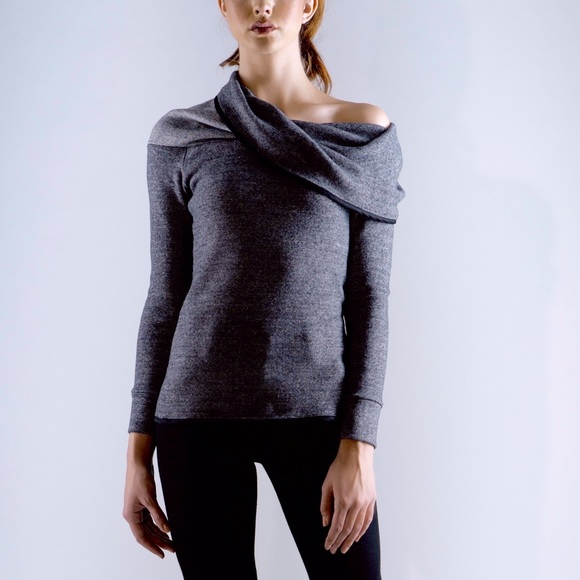 LIA LARREA Olivier Sweater