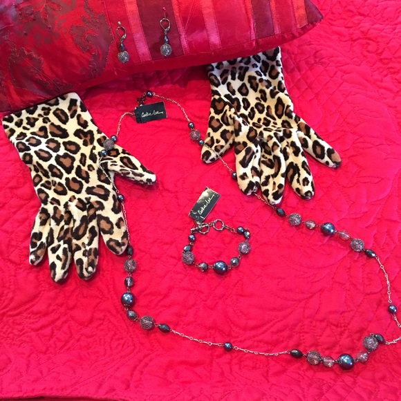 Cookie Lee Jewelry Set