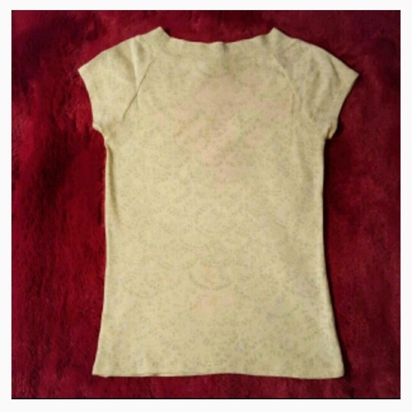 **SOLD**VINTAGE GAP Floral Leaf Pattern Cotton Tee - Picture 8 of 10
