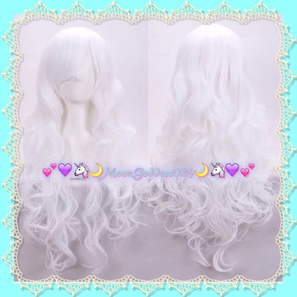 FINAL⚡️SALE☠Silver/White Curly Long Layered Wig*☠