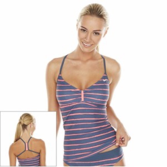 SWIMSUITS & COVERUPS. - Picture 3 of 4