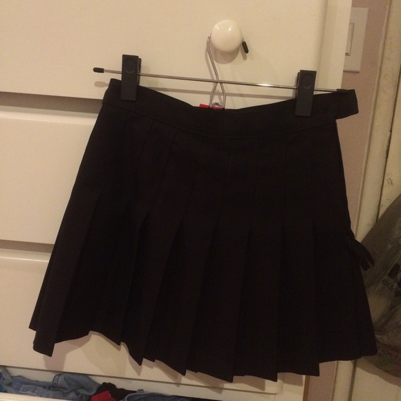American Apparel Tennis Skirt