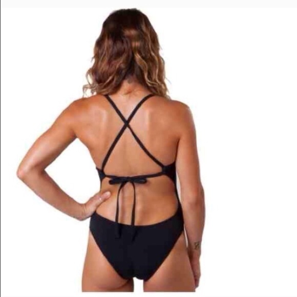 ISO TIEBACK JOLYN ONESIE ANY COLOR