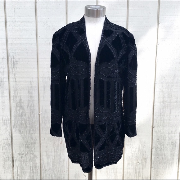 🔴Sold in bundle|Vintage velvet beaded jacket - Picture 3 of 4