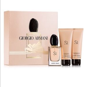 🎉 Final Price 🎉 Giorgio Armani Perfume Si'