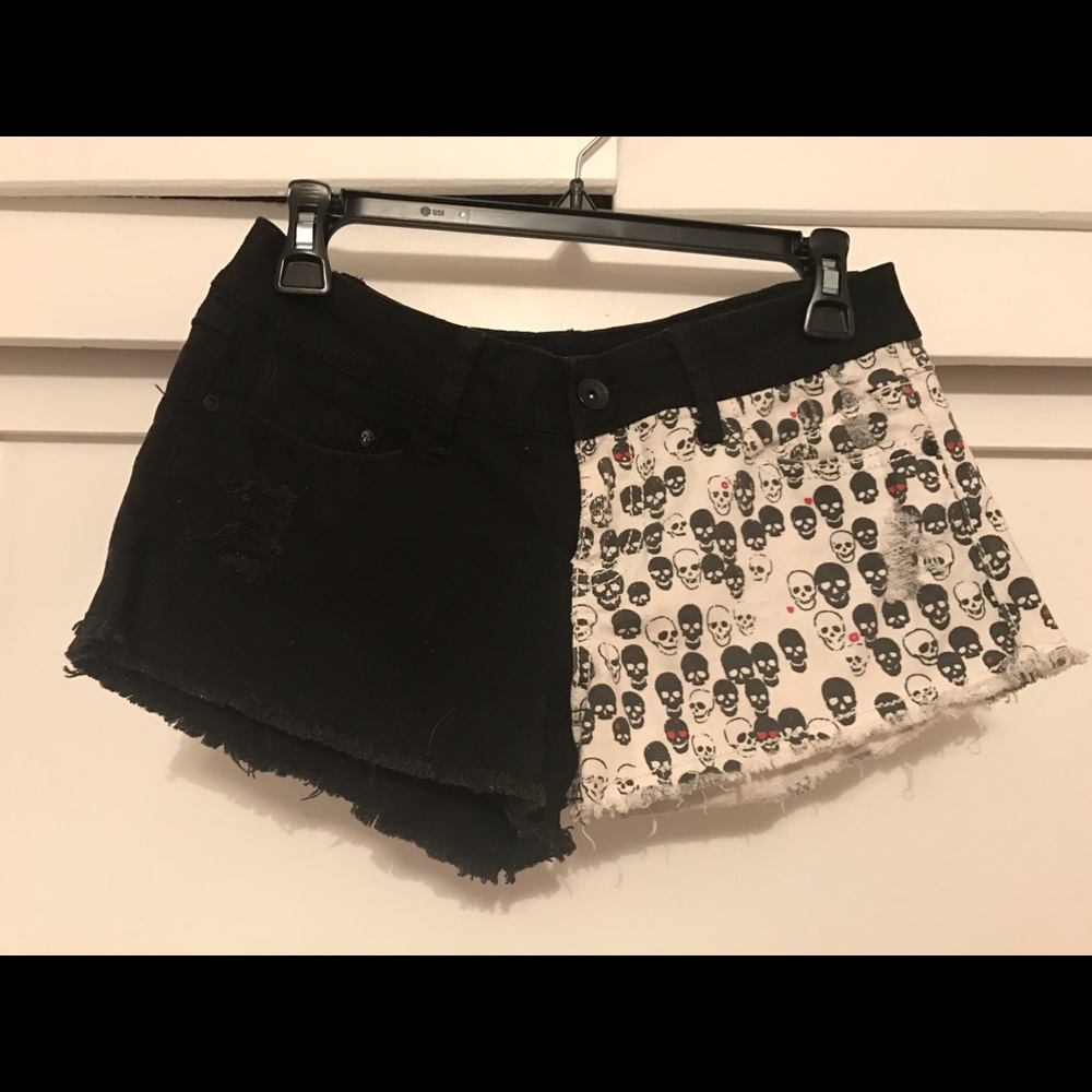 Skull shorts.