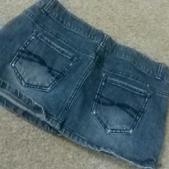 Denim mini - Picture 3 of 3