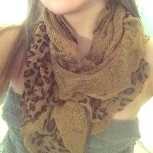 Leapord infinity scarf