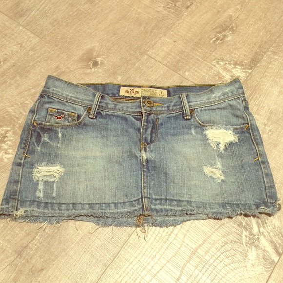 Hollister Jean skirt