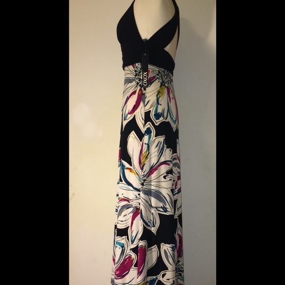 XOXO Halter Crisscross Back Floral Maxi Size Small - Picture 4 of 4