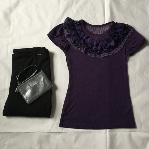 Purple Lace Neckline Top in Sz S