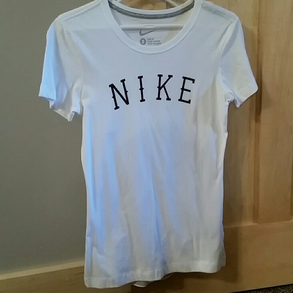 Nike tshirt -slim fit