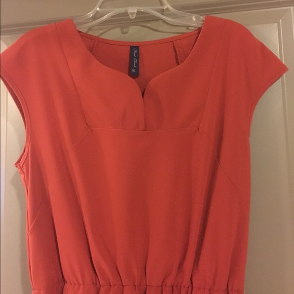 🔺SOLD🔺Cute dress! Size small. - Picture 4 of 4