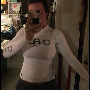 O'neiLL rash guard swim shirt  long sleeve SPF 50