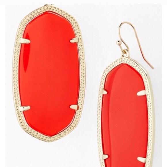 Kendra Scott Elle earrings