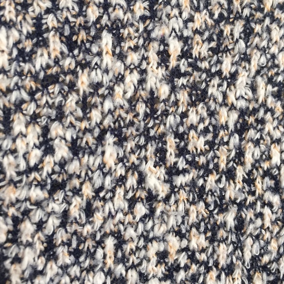 Cute loose turtle neck high waist sweater! - Picture 2 of 2