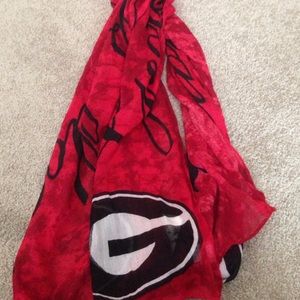 Beautiful UGA ladies scarf.