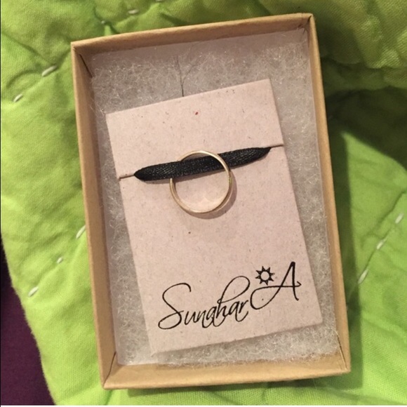 Thin plain midi ring - silver