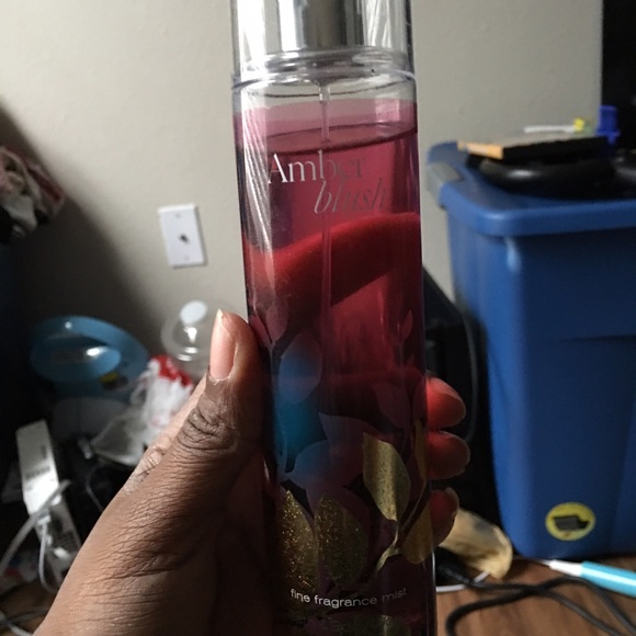 Bath and body mist