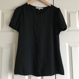 Black polyester LOFT blouse!