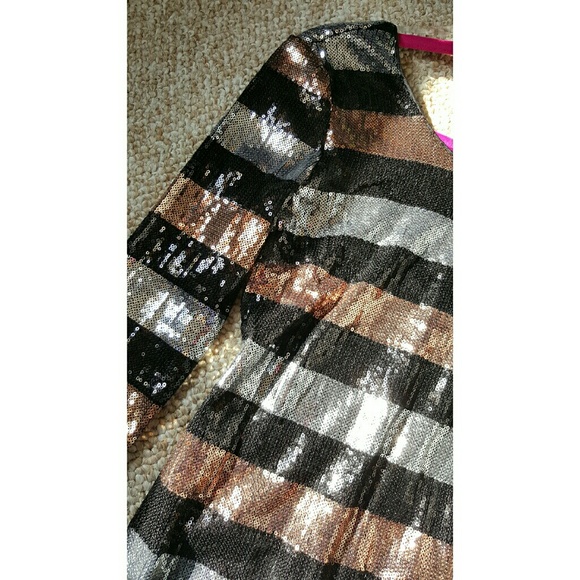 Striped sequin bodycon dress - Picture 2 of 4