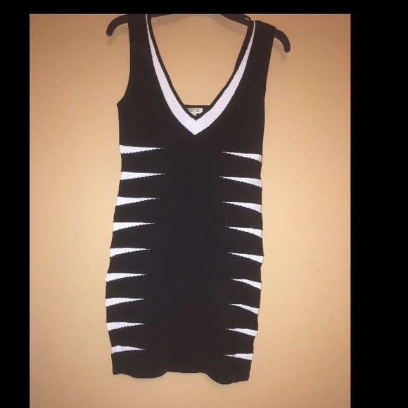 Dresses & Skirts - Black and white Tank dress