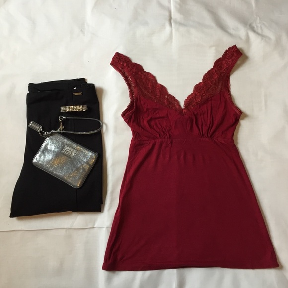 Express Red Lace Neckline Top Sz XS