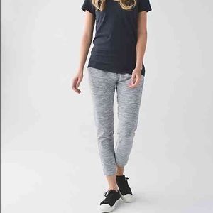 *FINAL SALE* Lululemon Jet Crop Slim Pants