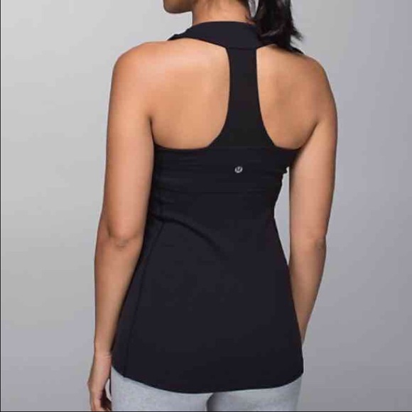 Lululemon tank size 4