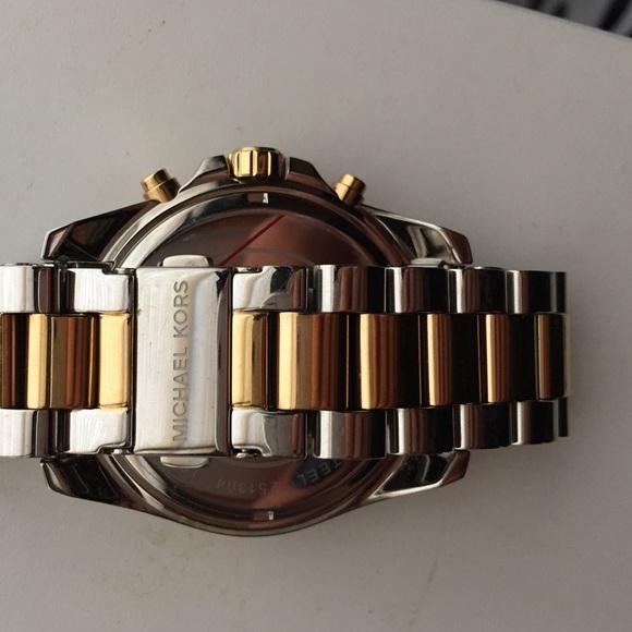 Michael Kors watch - Picture 2 of 4