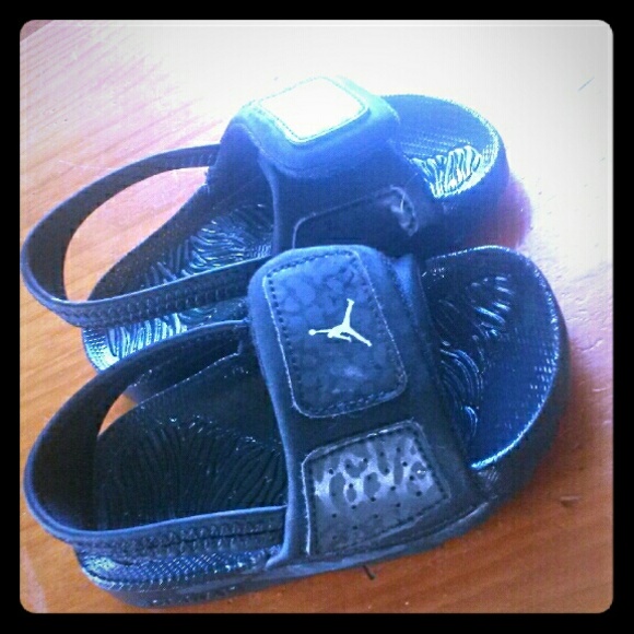 Jordan sandals size 7c