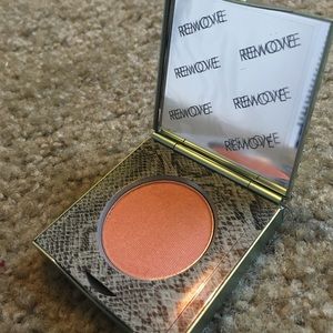 NEW Mally eye shadow in Bright Eyes - Coral