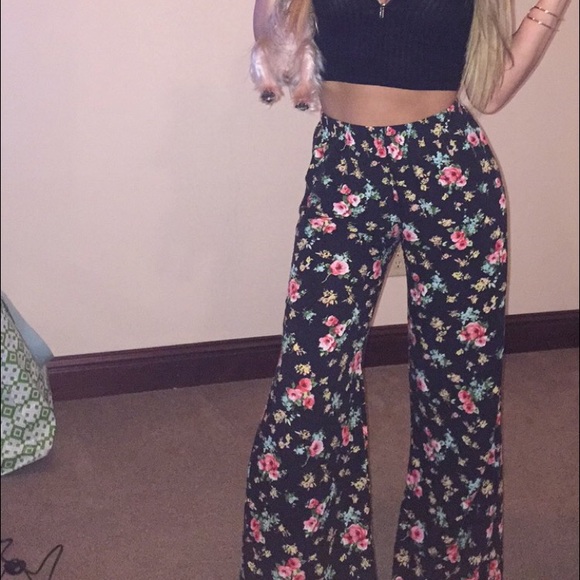 Forever 21 floral boho pants