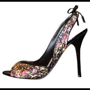 Guess Flower Pattern Heels