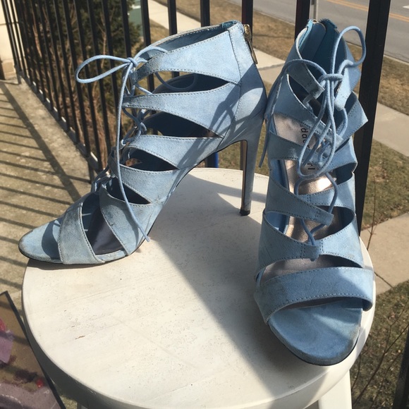 Baby Blue MADDEN GIRL size 10 LACE UP HEELS