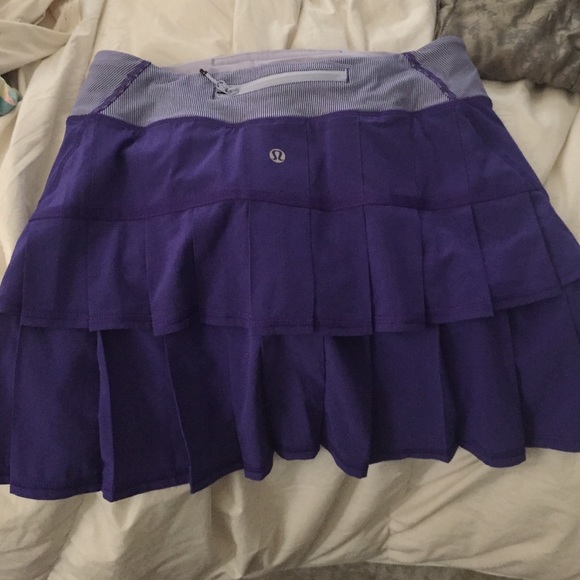 Lululemon tennis skirt/ shorts.